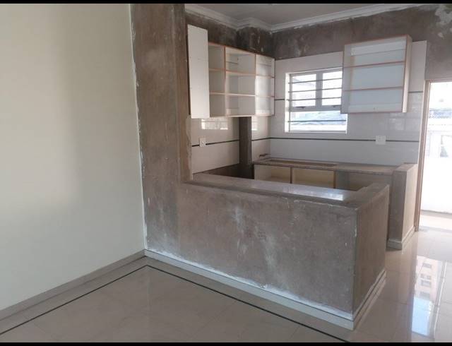 325M² BUILDING FOR SALE IN DURBAN CENTRAL